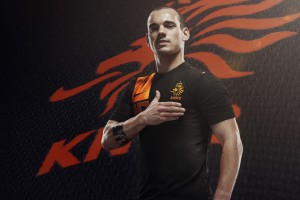 车手与工程师的密切配合揭秘，车手是啥