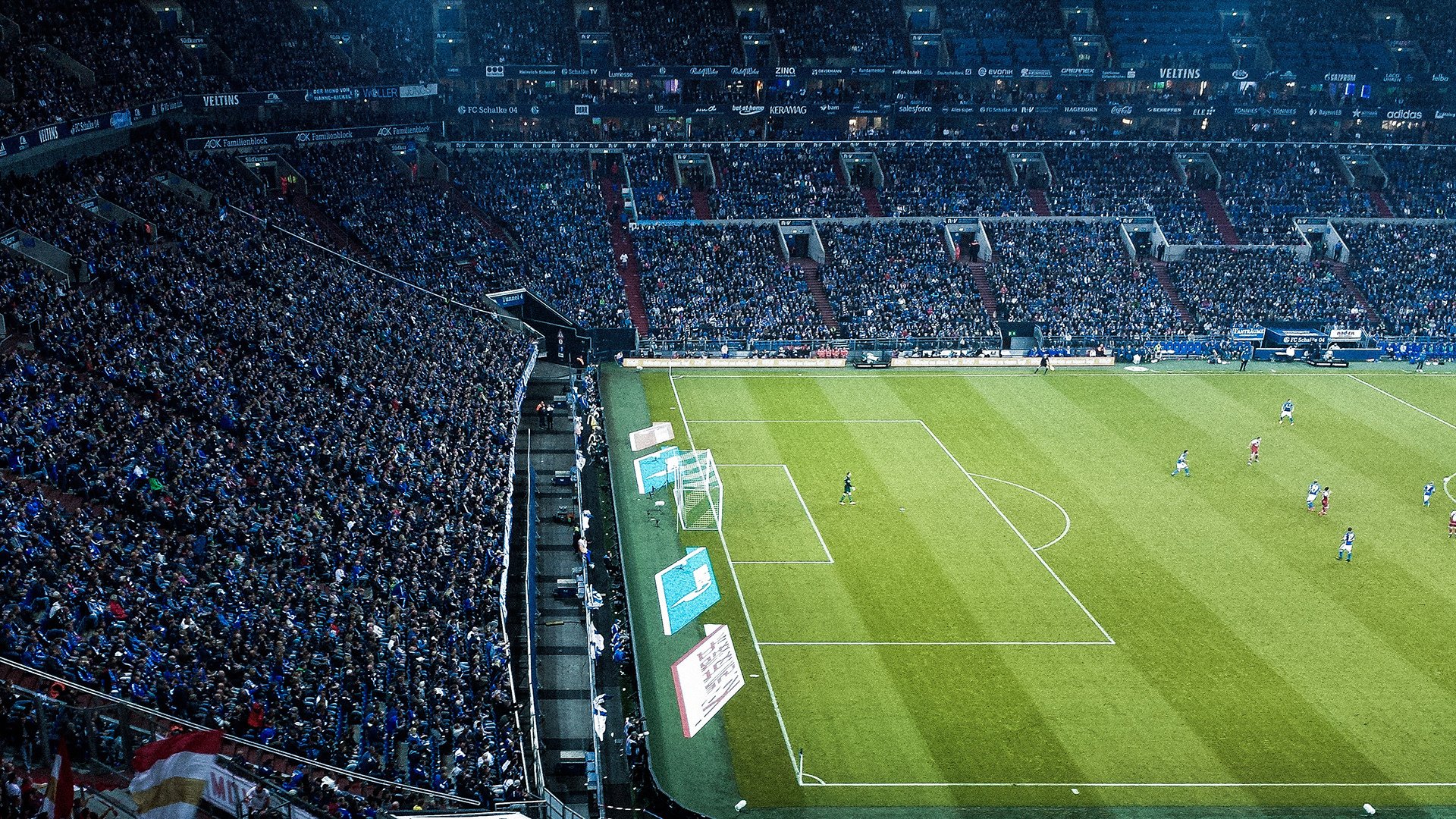 足球运动在高校课外活动中受欢迎程度提升，高校开展足球运动的意义